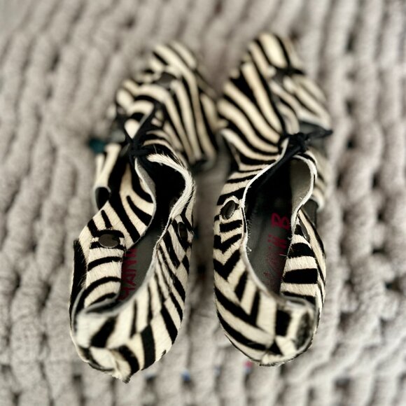 Chanii B Coco Zebra Black & White Heel Sandals Size 7.5 - Picture 6 of 16